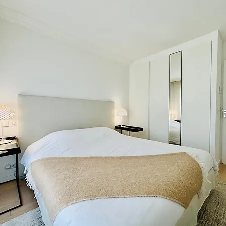 Superbe Penthouse Avec Vue Panoramique Sur La * Канны